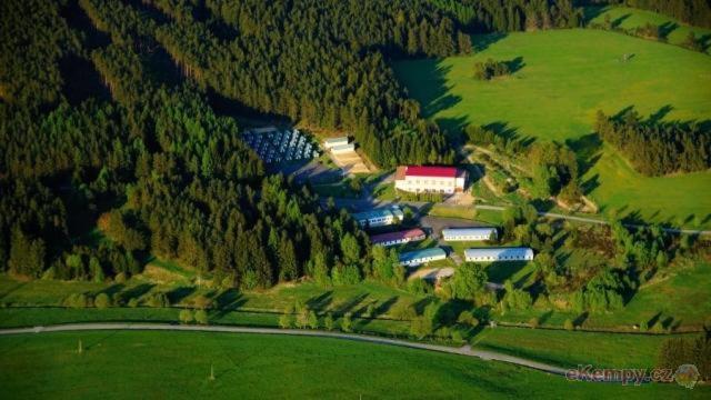 Cyklocamp Pod Landstejnem Hotel Stare Mesto  Ngoại thất bức ảnh