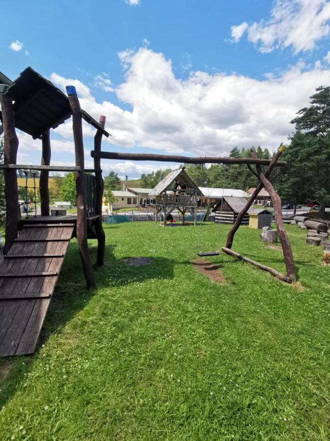 Cyklocamp Pod Landstejnem Hotel Stare Mesto  Ngoại thất bức ảnh